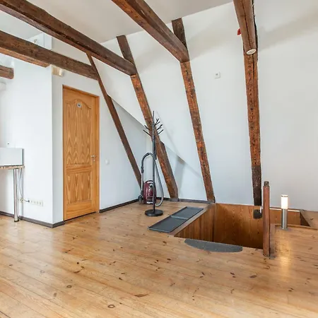 Mansard In Old Town Ρίγα