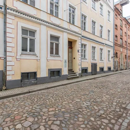 Mansard In Old Town Riga