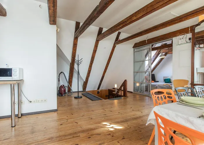 Apartment Mansard In Old Town Riga