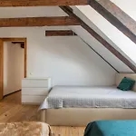 Mansard In Old Town Apartman Riga
