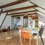 Mansard In Old Town Apartman Riga