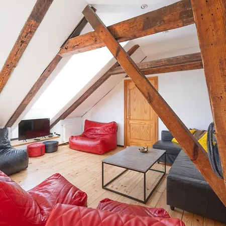Mansard In Old Town Apartman Riga
